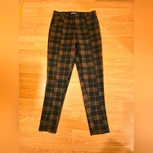 Ardenes large black and brown plaid soft stretch  fabric dress pants.